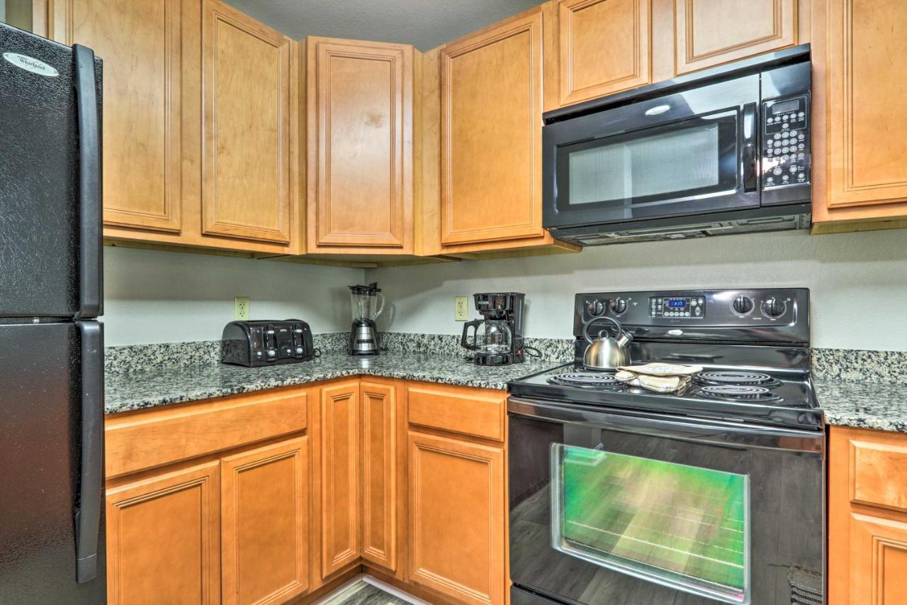 Downtown Pigeon Forge Condo With Pool Access! Ngoại thất bức ảnh